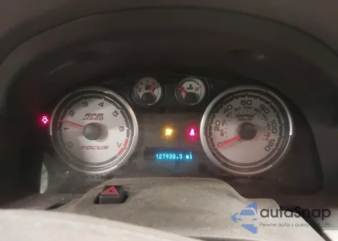 2008 Ford Focus Se/Ses из США, поврежденный, VIN 1FAHP35N68W283894